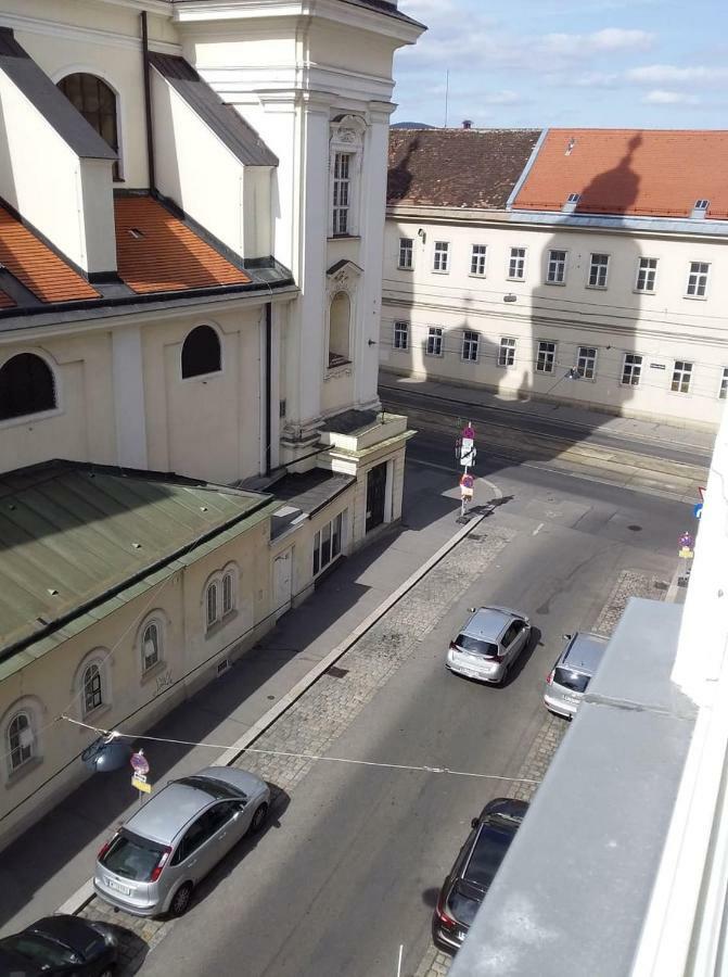 Apartment Alser Wien Exteriör bild